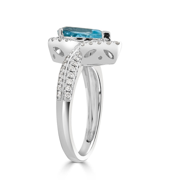 1.59ct Aquamarine ring with 0.40tct diamonds set in 14K white gold