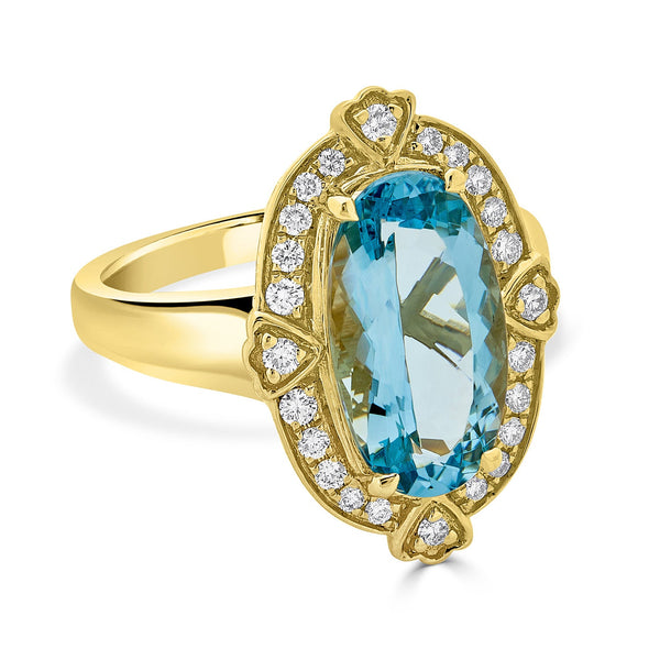 3.52ct Aquamarine ring with 0.28tct diamonds set in 14K yellow gold