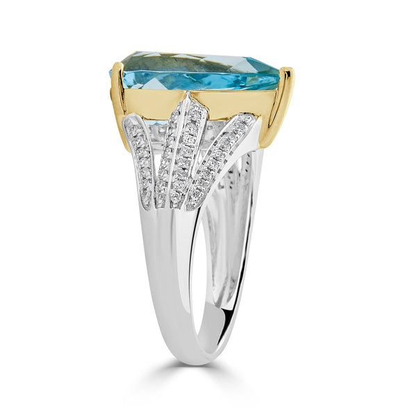 4.04Ct Aquamarine Ring With 0.27Tct Diamonds In 14K Two Tone Gold