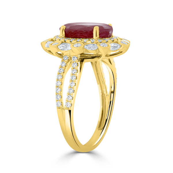 4.84Ct Ruby Ring With 0.98Tct Diamonds Set In 14K Yellow Gold