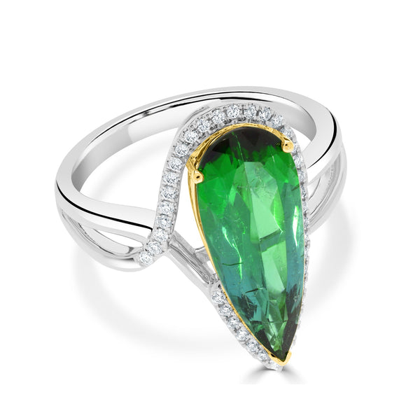 3.76ct Tourmaline ring with 0.15tct diamonds set in 14kt two tone gold