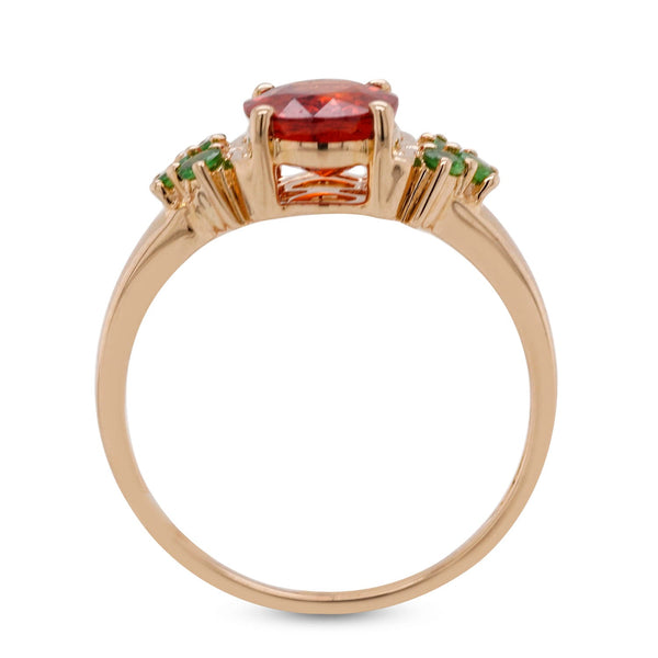2.30ct Mandarin Garnet ring with 0.24ct diamonds set in 14K yellow gold