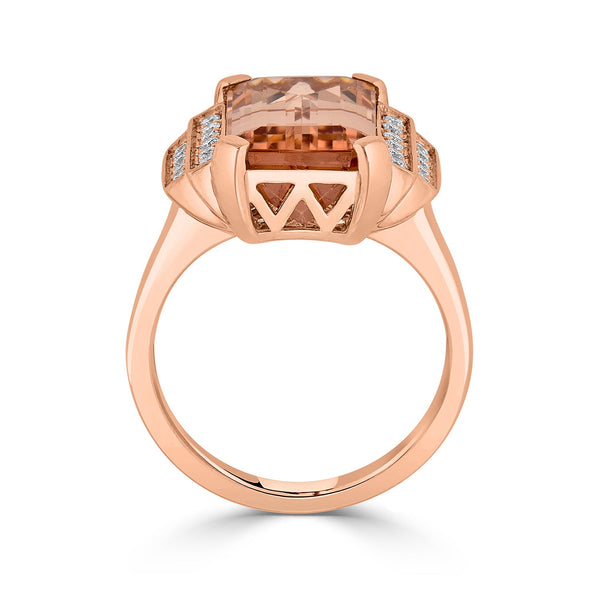 5.65ct Morganite ring with 0.23tct diamonds set in 14K rose gold
