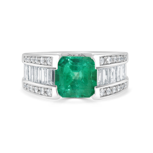 2.23ct Emerald Ring with 1.22tct Diamonds set in 900 Platinum
