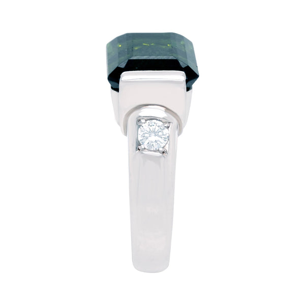 6.01ct Tourmaline Ring with 0.2tct Diamonds set in Platinum