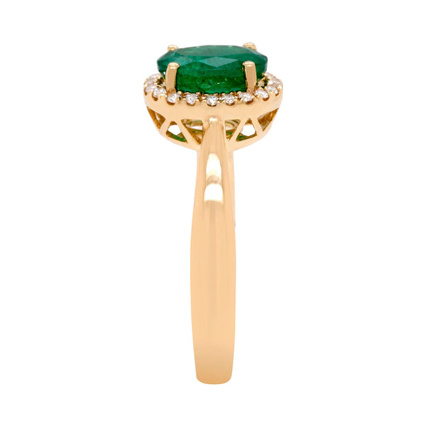 1.25ct Emerald ring with 0.11ct diamonds set in 18K yellow gold