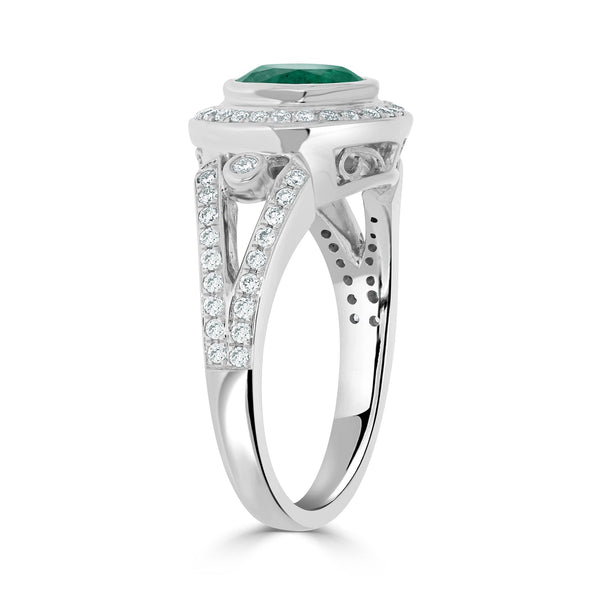 1.49ct Emerald Rings with 0.40tct diamonds set in 14kt white gold