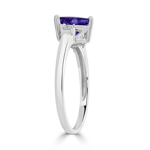 1.08Ct Tanzanite Ring With 0.08Tct Diamonds Set In 14Kt White Gold