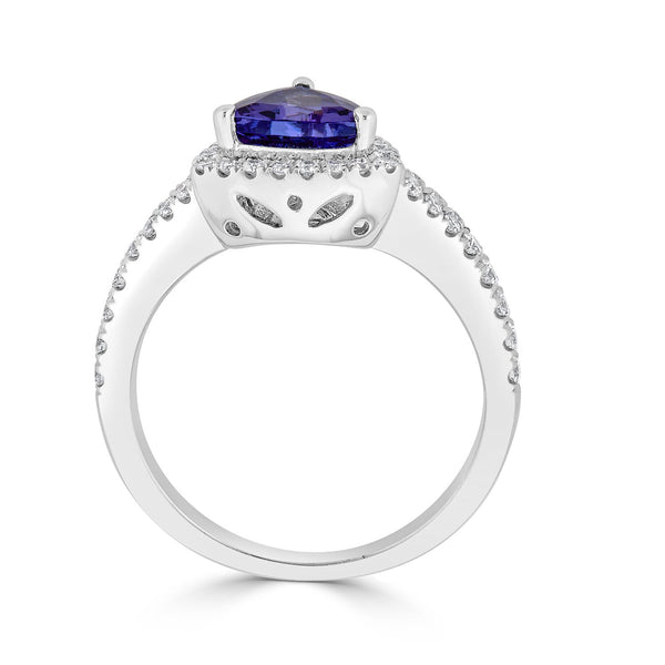 1.34Ct Tanzanite Ring With 0.45Tct Diamonds Set In 14Kt White Gold