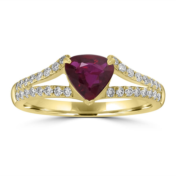 1.01ct   Ruby Rings with 0.31tct Diamond set in 18K Yellow Gold
