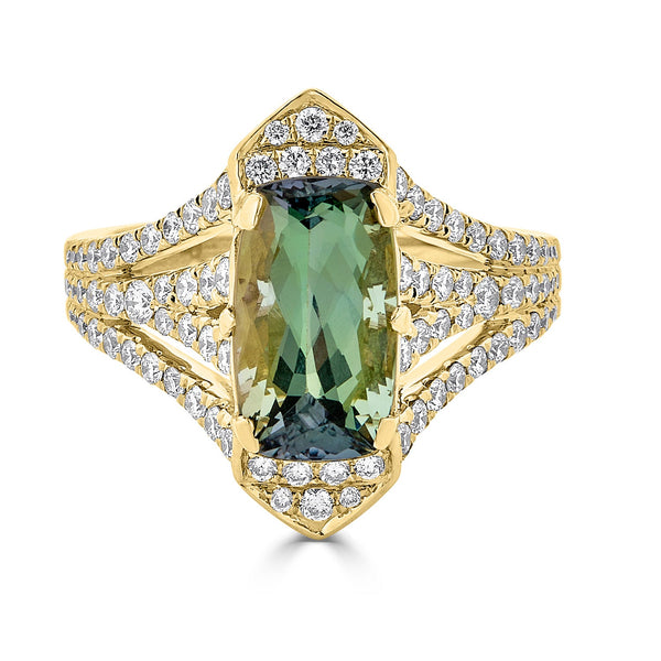 3.34Ct Green Tanzanite Ring With 0.87Tct Diamonds Set In 14Kt Yellow Gold