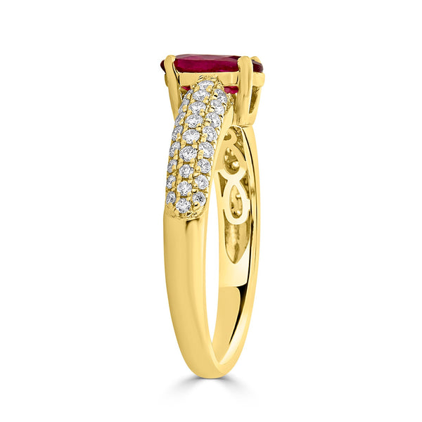 1.03ct Ruby Ring with 0.37tct Diamonds set in 14K Yellow Gold