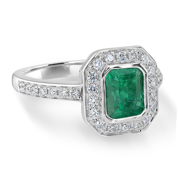 1.55ct Emerald Ring with 0.43tct Diamonds set in 14K White Gold