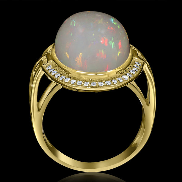 10.42ct Opal Ring with 0.19tct Diamonds set in 14K Yellow Gold