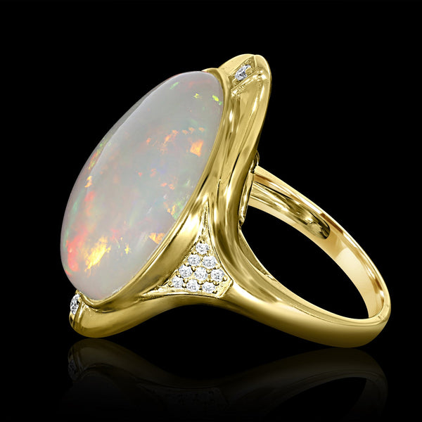 11.24ct Opal Ring with 0.13tct Diamonds set in 14K Yellow Gold