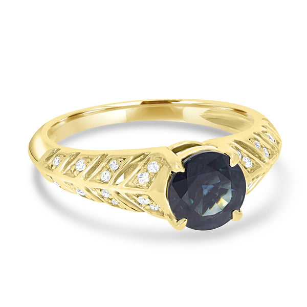 1.38ct Sapphire Ring with 0.1tct Diamonds set in 14K Yellow Gold