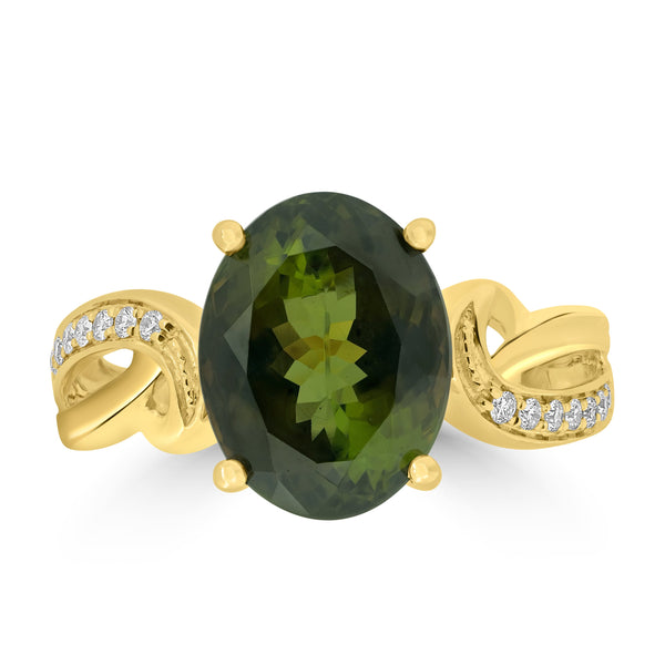 4.48ct Tourmaline Rings with 0.1tct Diamond set in 18K Yellow Gold