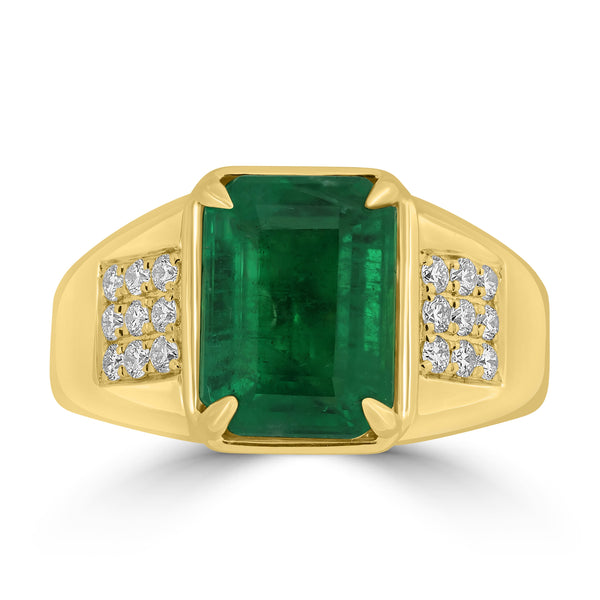 2.93ct Emerald Rings with 0.28tct Diamond set in 18K Yellow Gold